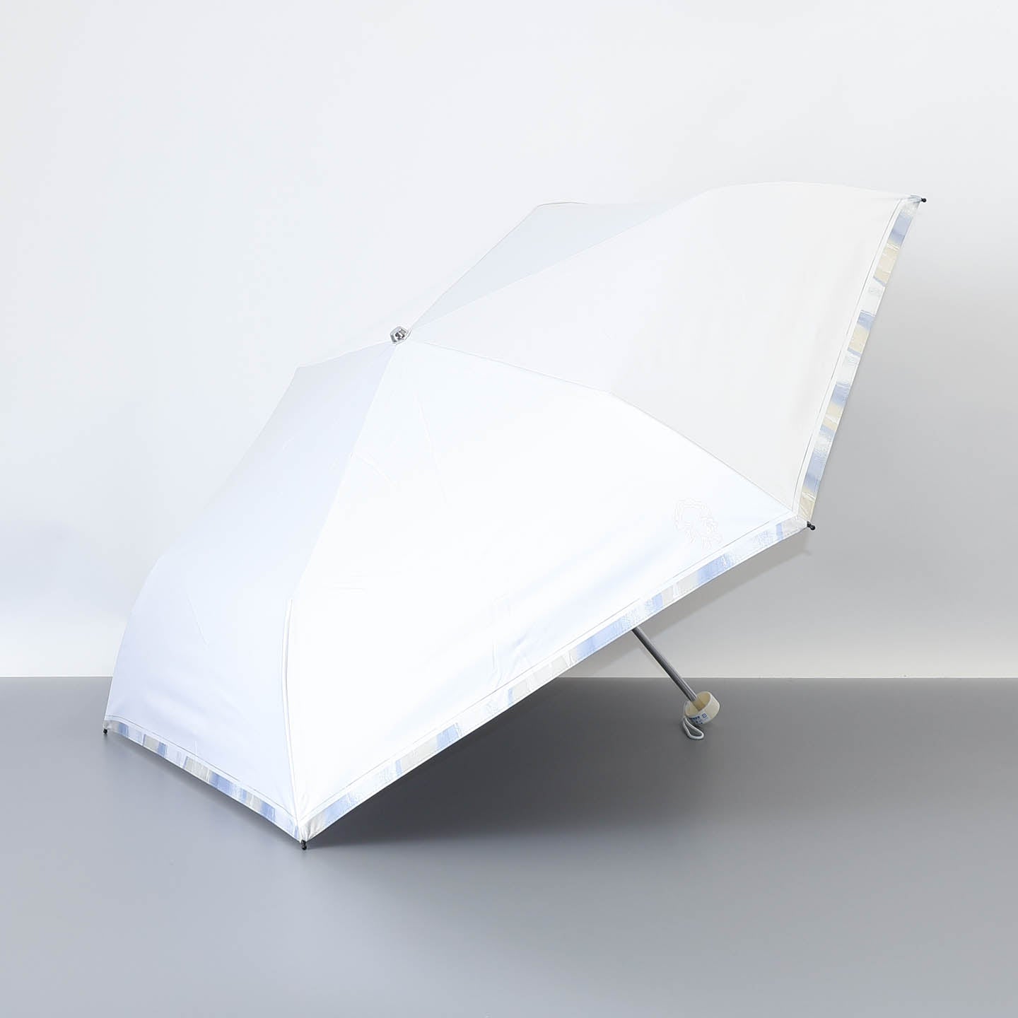 EXPO2025 ミャクミャク  箔プリント晴雨兼用折り畳み傘  AUR ホワイト 54ｃｍ  Ⓚ